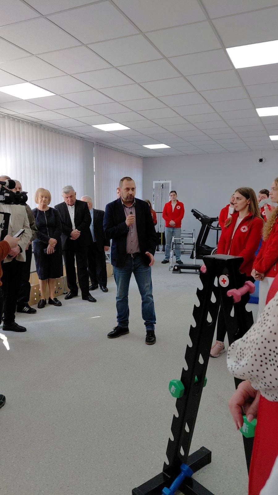 Від аптеки до центру відновлення: у Монастириській відкрили сучасний реабілітаційний простір для ветеранів