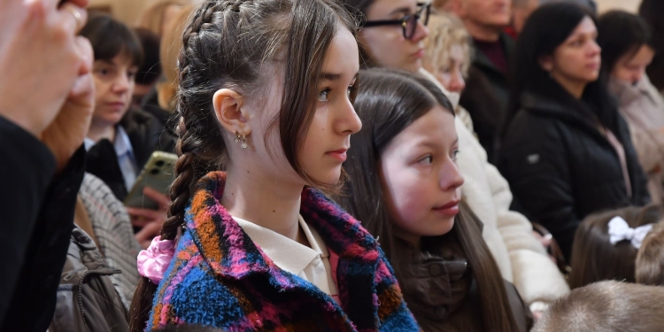 Жива віра: у Тернополі діти представили театралізовану Хресну дорогу