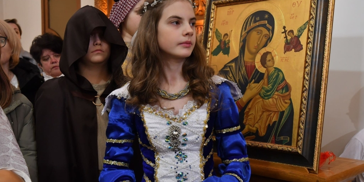 Жива віра: у Тернополі діти представили театралізовану Хресну дорогу