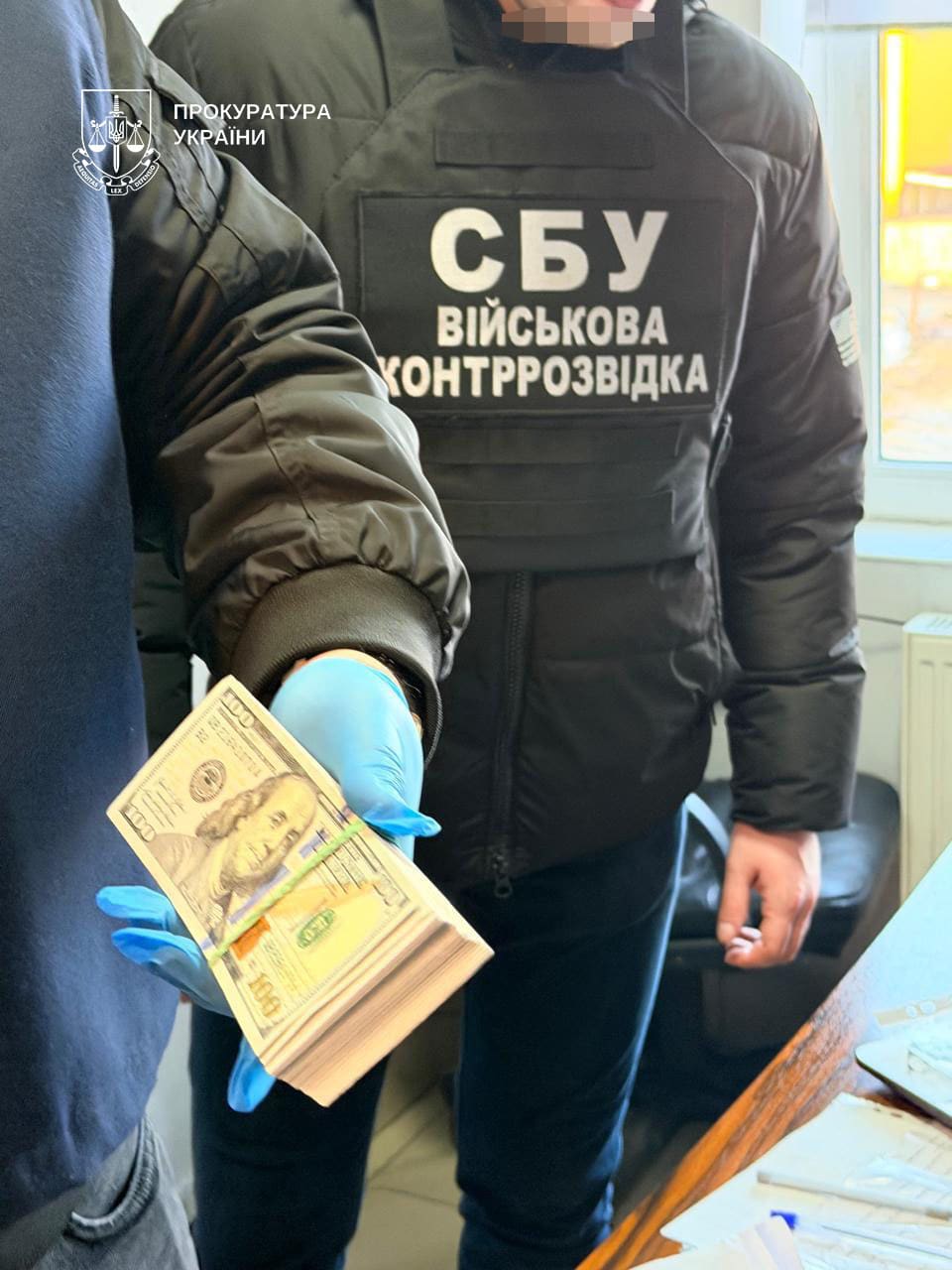 Ціна «інвалідності» – 17 тисяч доларів: у Тернополі затримали підприємця за махінації з відстрочкою