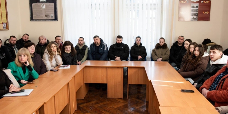 «Захищав без меча»: у Чорткові презентували унікальну марку до 170-річчя видатного правника Антіна Горбачевського