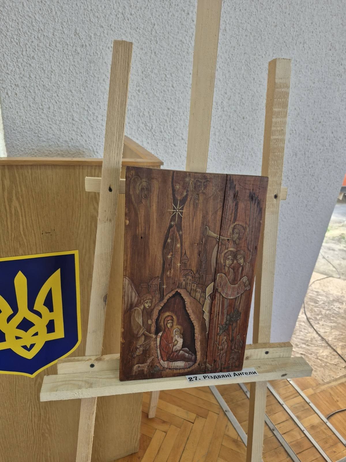 Духовна реабілітація: у Заліщицькому госпіталі відкрили виставку ікон Володимира Шерстія