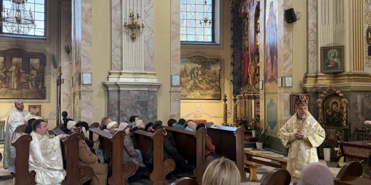 Духовна віднова у Катедрі: як «Віра і Світло» об’єднала особливі родини Тернополя