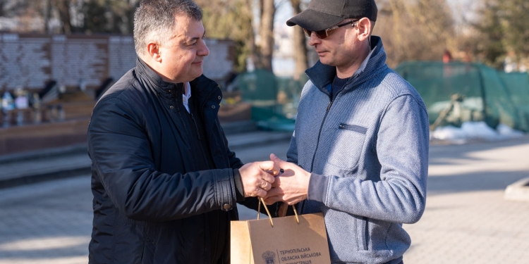 Сила духу та патріотизму: у Тернополі вшанували захисників до Дня українського добровольця