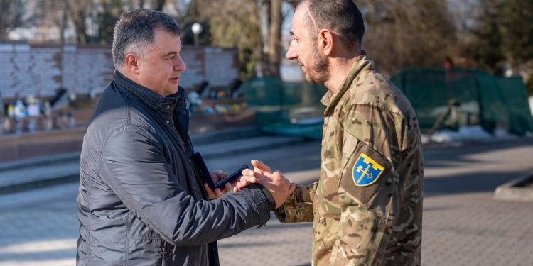 Сила духу та патріотизму: у Тернополі вшанували захисників до Дня українського добровольця