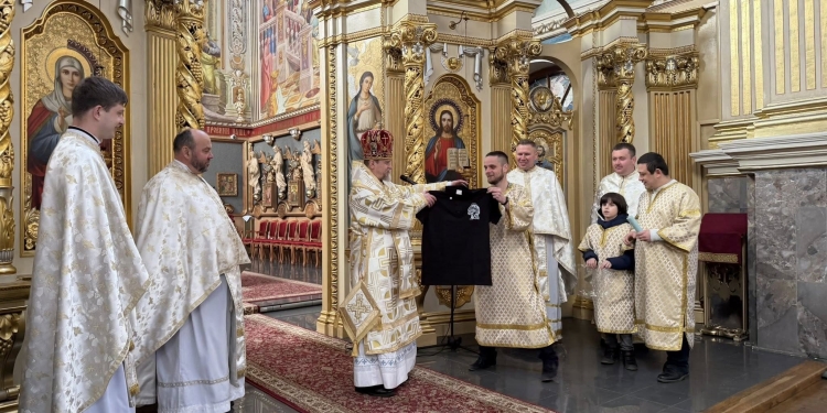 Духовна віднова у Катедрі: як «Віра і Світло» об’єднала особливі родини Тернополя