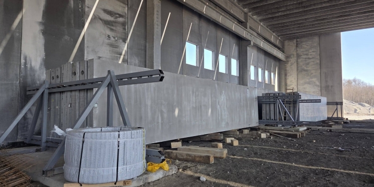 Інвестиція в майбутнє: у Микулинецькій громаді зводять потужний завод залізобетонних конструкцій