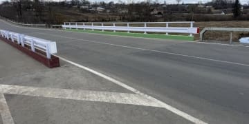 Міст в Чернихівцях