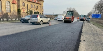 ремонт на дорозі