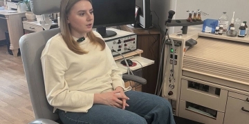 втрата голосу