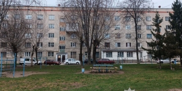 Випала дитина з вікна