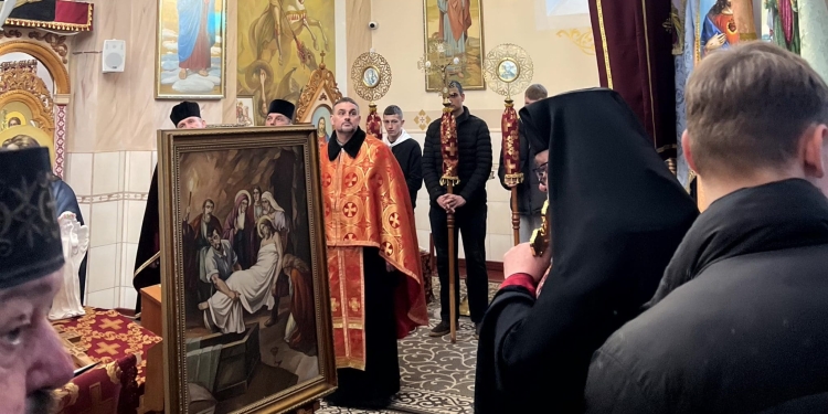 На Тернопільщині відбулася Хресна хода за мир в Україні