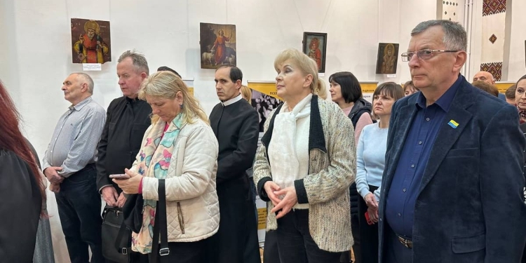 80 років незламності: у Тернополі відкрили виставку про спробу знищення УГКЦ радянським режимом