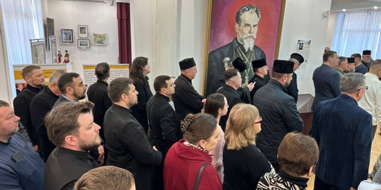 80 років незламності: у Тернополі відкрили виставку про спробу знищення УГКЦ радянським режимом