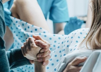 Партнерські пологи