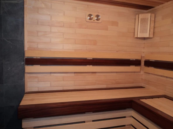 Секрети догляду за вагонкою з липи, щоб вона служила десятиліттями