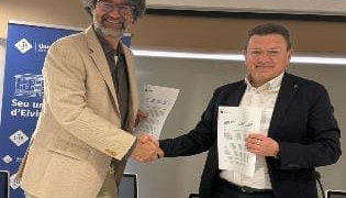 розширює межі міжнародної співпраці