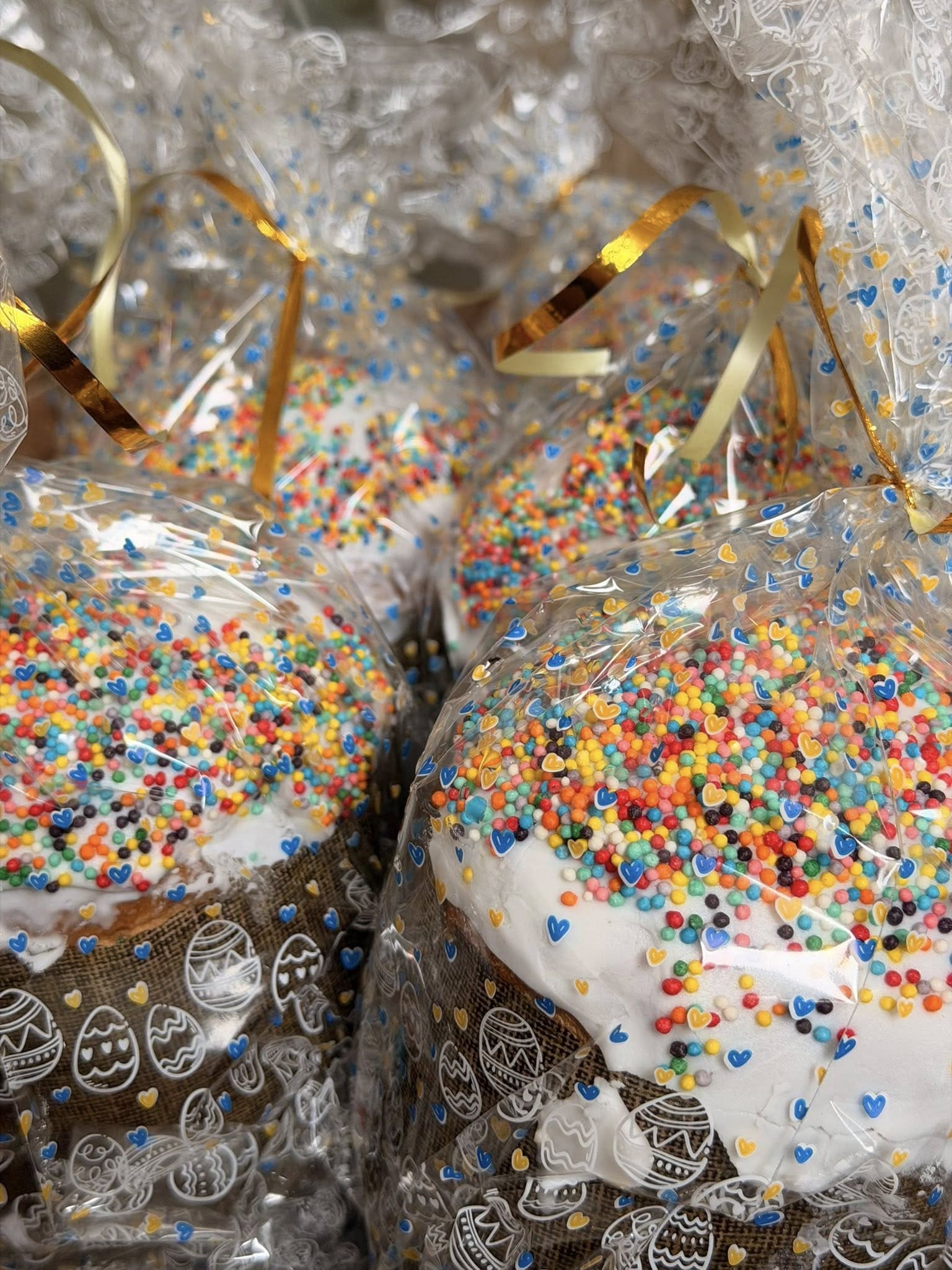 Світло Великодня в шпиталі: митрополит Нестор відвідав поранених захисників