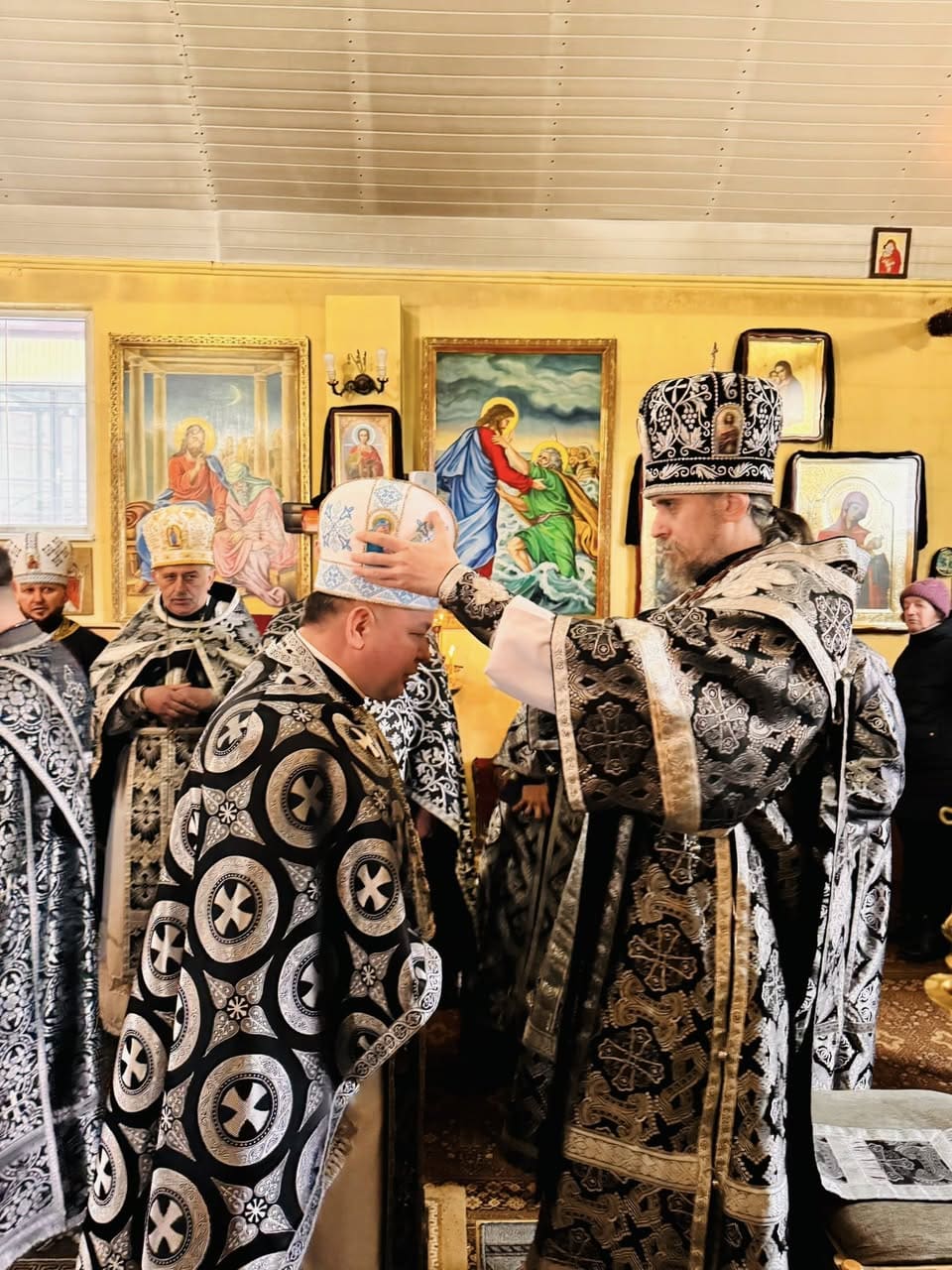 митрофорний протоієрей