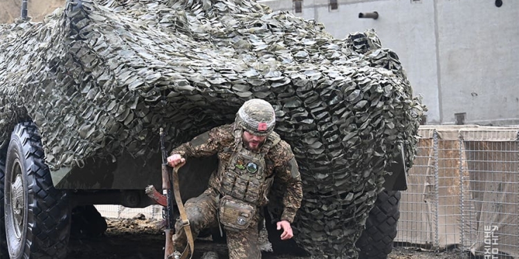 Більше, ніж спорт – міцніше, ніж сталь. Як нацгвардійці з Тернополя проходять воєнізований крос 