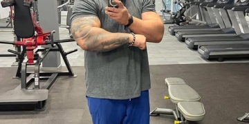 Артур Олійник