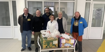 на передову