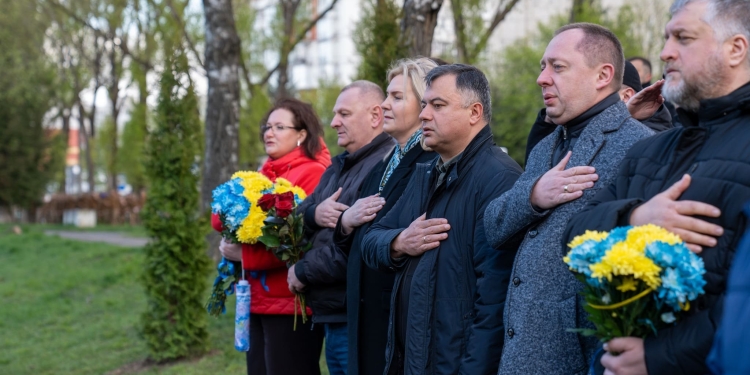 У Тернополі вшанували героїв, які зупинили атомну стихію