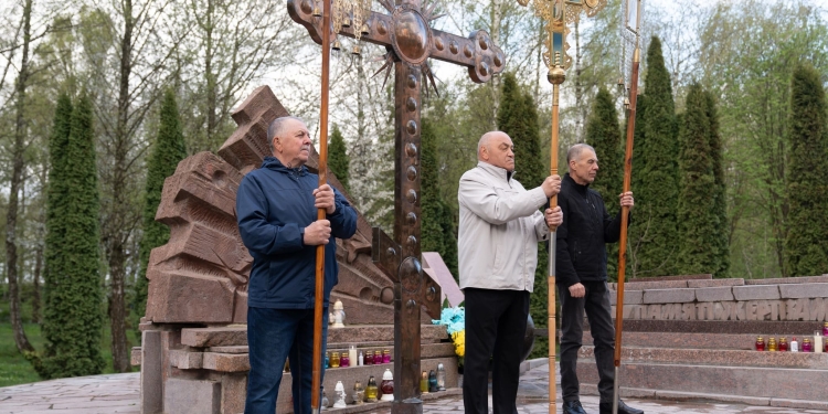 У Тернополі вшанували героїв, які зупинили атомну стихію