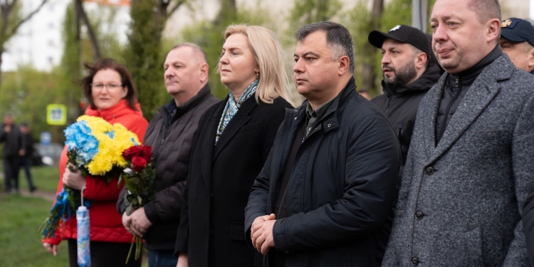 У Тернополі вшанували героїв, які зупинили атомну стихію