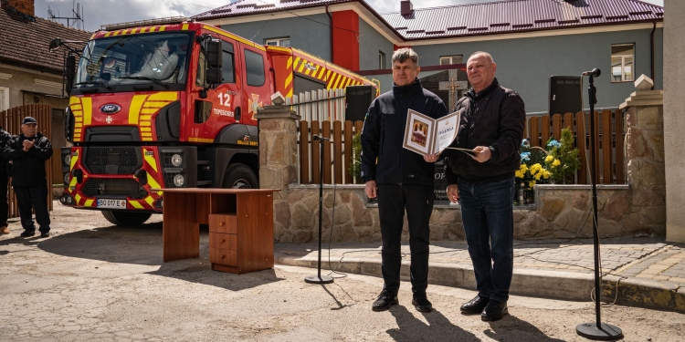 У Теребовлі відкрили пам’ятник героям Чорнобиля