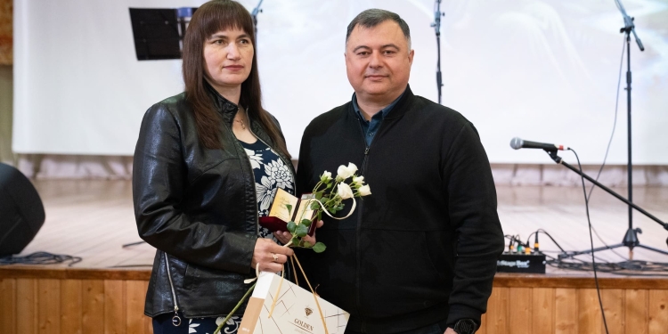 15 багатодітних матерів Чортківщини отримали державні нагороди