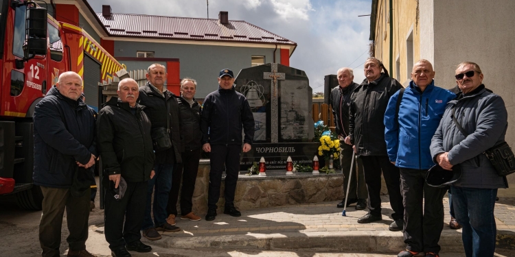 відкриття пам’ятника жертвам аварії