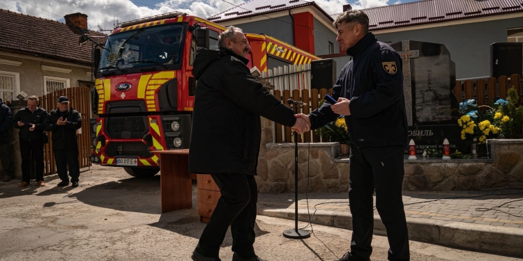 У Теребовлі відкрили пам’ятник героям Чорнобиля