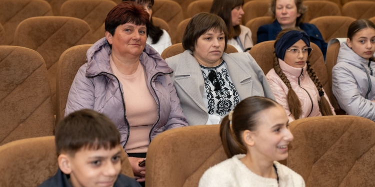 15 багатодітних матерів Чортківщини отримали державні нагороди