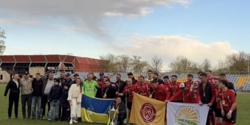 статус беззаперечного лідера обласного футболу