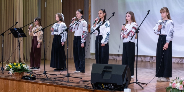 15 багатодітних матерів Чортківщини отримали державні нагороди