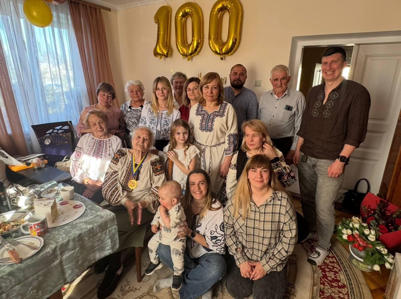 Історія 100-річної Мирослави Жминди