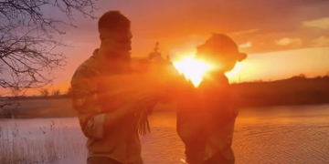 Відомий письменник, військовий, музикант Павло Вишебаба освідчився моделі з хутора на Тернопільщині