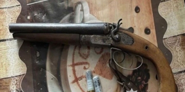 арсенал незареєстрованої та переробленої зброї