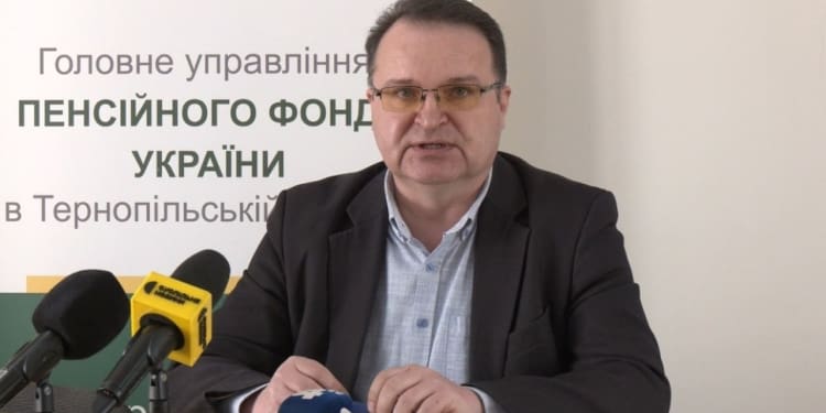 автоматичний перерахунок виплат для працюючих пенсіонерів