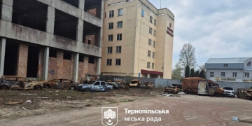 знищенні автівки