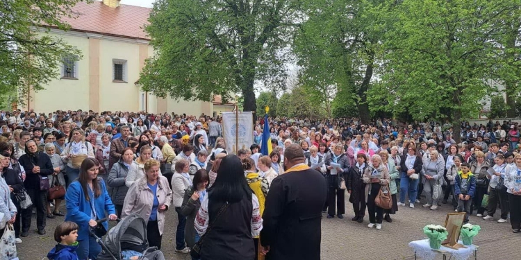 Сила материнського слова: у Зарваниці відбулася ХІХ піша проща спільноти «Матері в молитві»