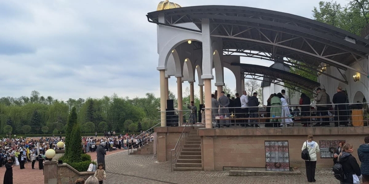 Сила материнського слова: у Зарваниці відбулася ХІХ піша проща спільноти «Матері в молитві»