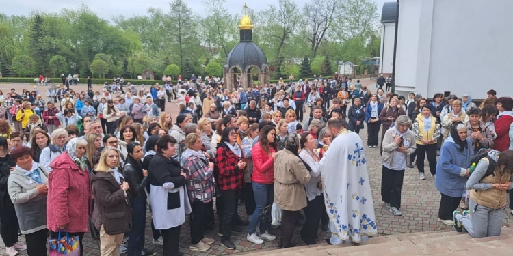 Сила материнського слова: у Зарваниці відбулася ХІХ піша проща спільноти «Матері в молитві»