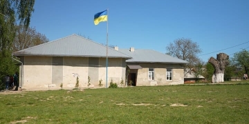 Через високу народжуваність місцева гімназія переповнена