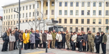 передано спеціалізований автомобіль-рефрижератор