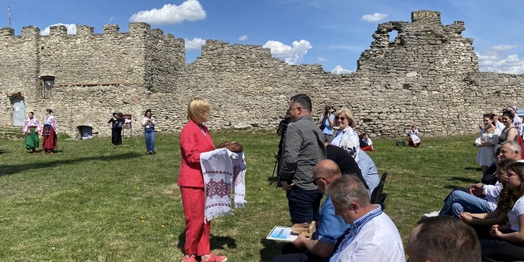 Магія Бони: на Тернопільщині дали старт новому туристичному сезону (Фото)