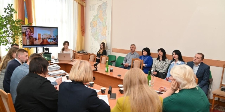 У Тернопільській облраді обирають незалежних членів наглядових рад медзакладів