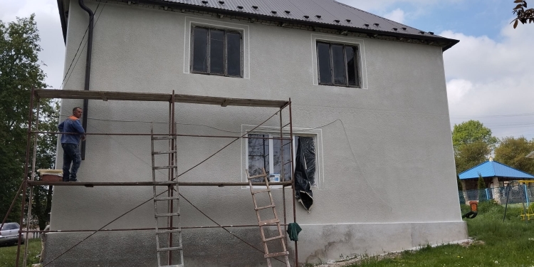 На Чортківщині за гроші громади відремонтували сільський клуб