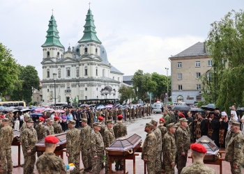 вшанування невідомих захисників
